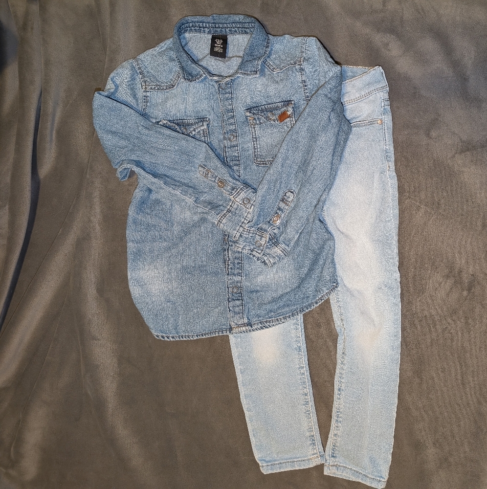 Box#31 😍 5 For $25 😍 &Denim Blue Jean Jacket / Jordache Skinny Jeans